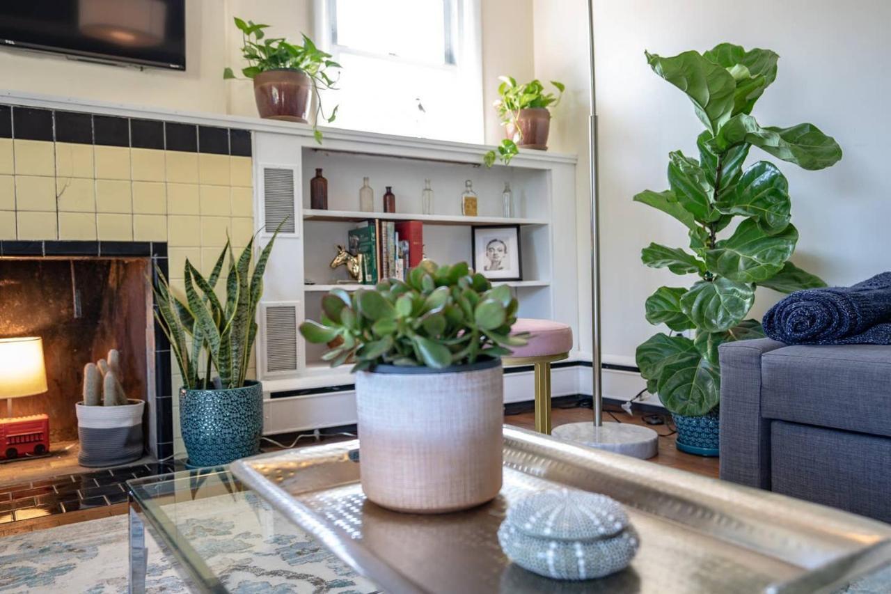 Fabulous Mid Century 4br 3bath House *